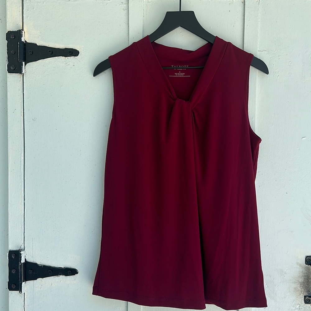 Knotted Neck Talbots tank top Size X Berry Red